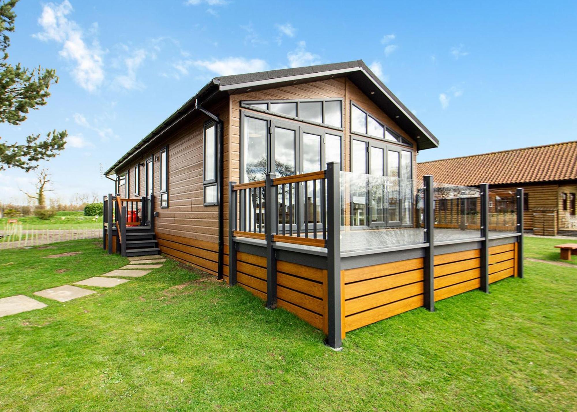 Camper Uk Leisure Park Hotel Doddington  ภายนอก รูปภาพ